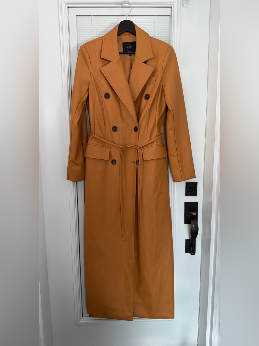 7 for all mankind Faux Leather Long Trench Sz Small Camel / Caramel Like New - Picture 2 of 6